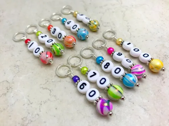 Các chi tiết số và vòng đánh dấu được hoàn thiện tỉ mỉ tạo nên vẻ ngoài chuyên nghiệp