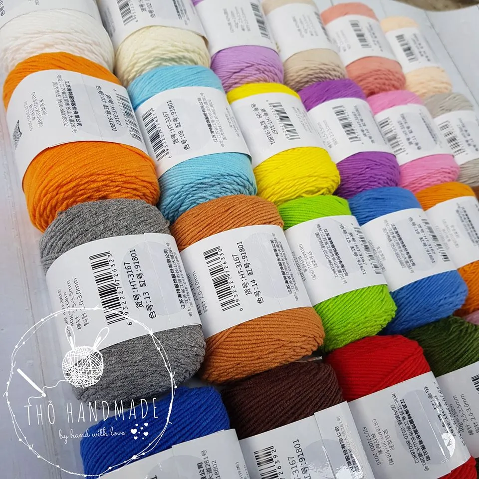 Lựa chọn đúng loại len và kim móc là bước đầu tiên để có một sản phẩm bền đẹp