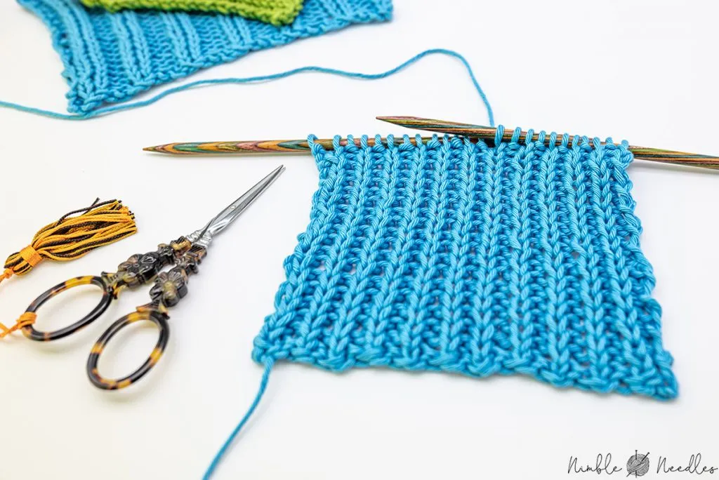 rib-stitch-swatch-close-up-1024x684-1 Kỹ thuật đan Rib Stitch tạo độ co giãn hoàn hảo cho băng đô